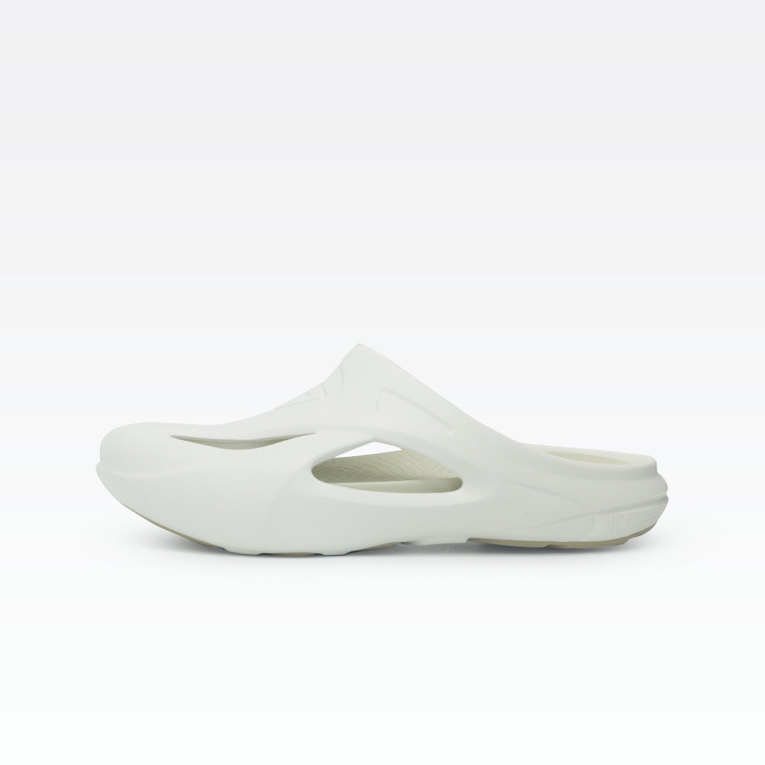 Peak Step Dry Canvas White DL420197-E384