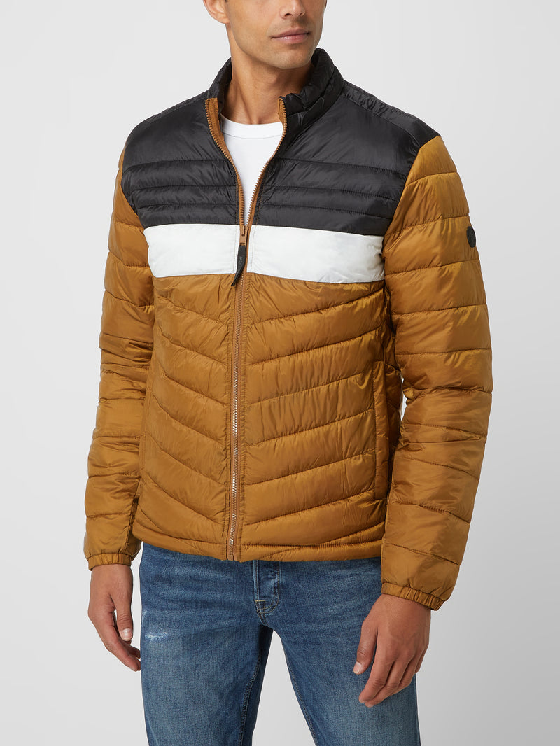 Jack & Jones Quilted jacket with stand-up collar in camel 12211788