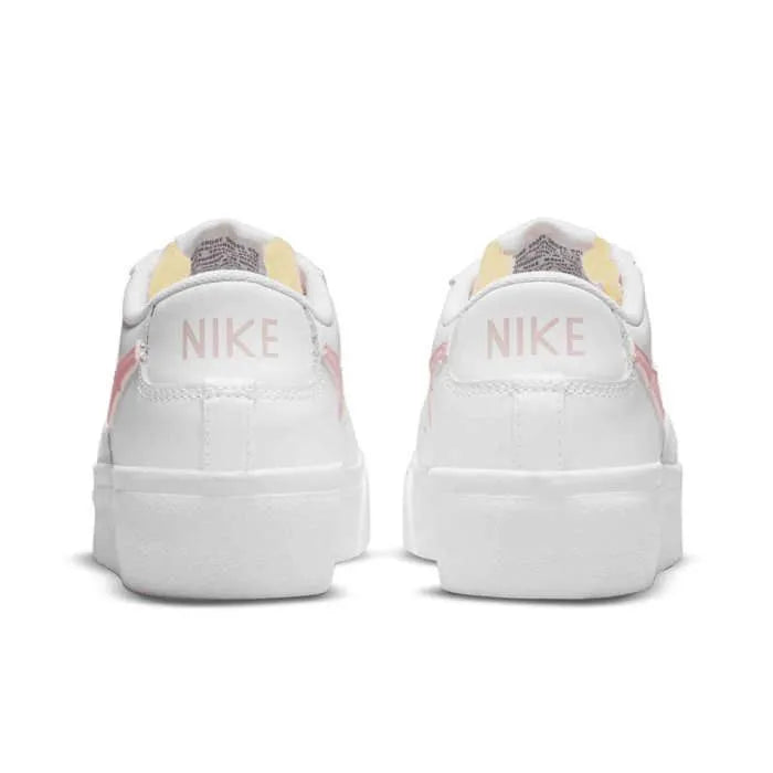 Nike Chaussures Blazer Low Platform - DJ0292-103 Blanc