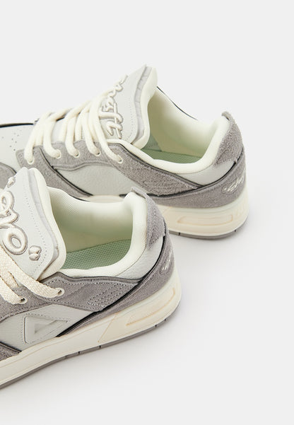 Peak Shaft 910 Sneakers (ET43671B, Stone Gray)