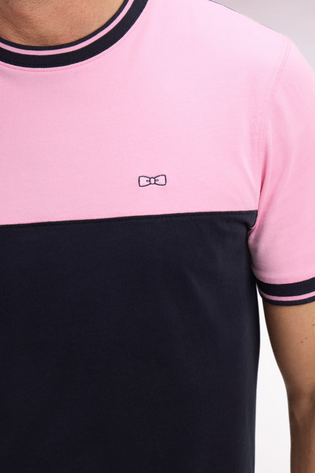 T-shirt à manches courtes bicolore rose et marine ,e26maitc0039 rom