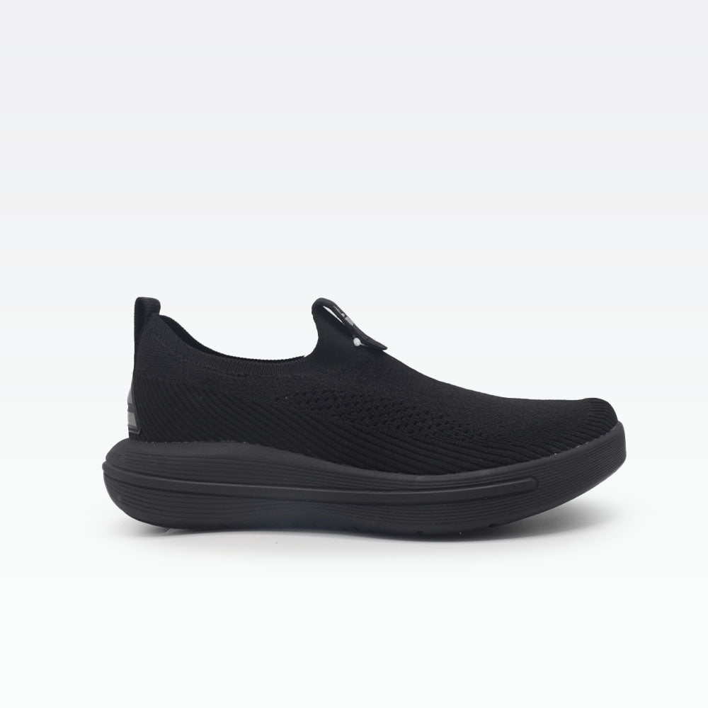 Peak Slip On Shoes Black EWT42777J