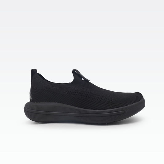 Peak Slip On Shoes Black EWT42777J