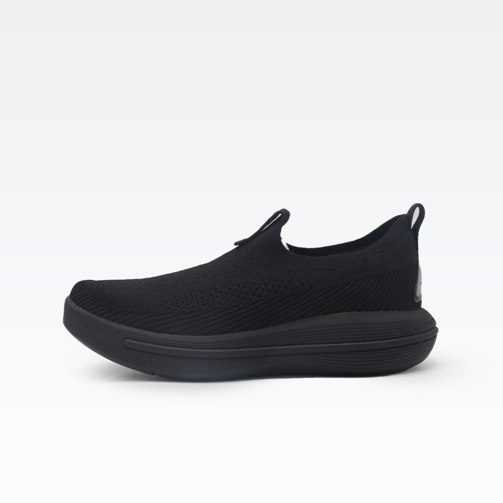 Peak Slip On Shoes Black EWT42777J