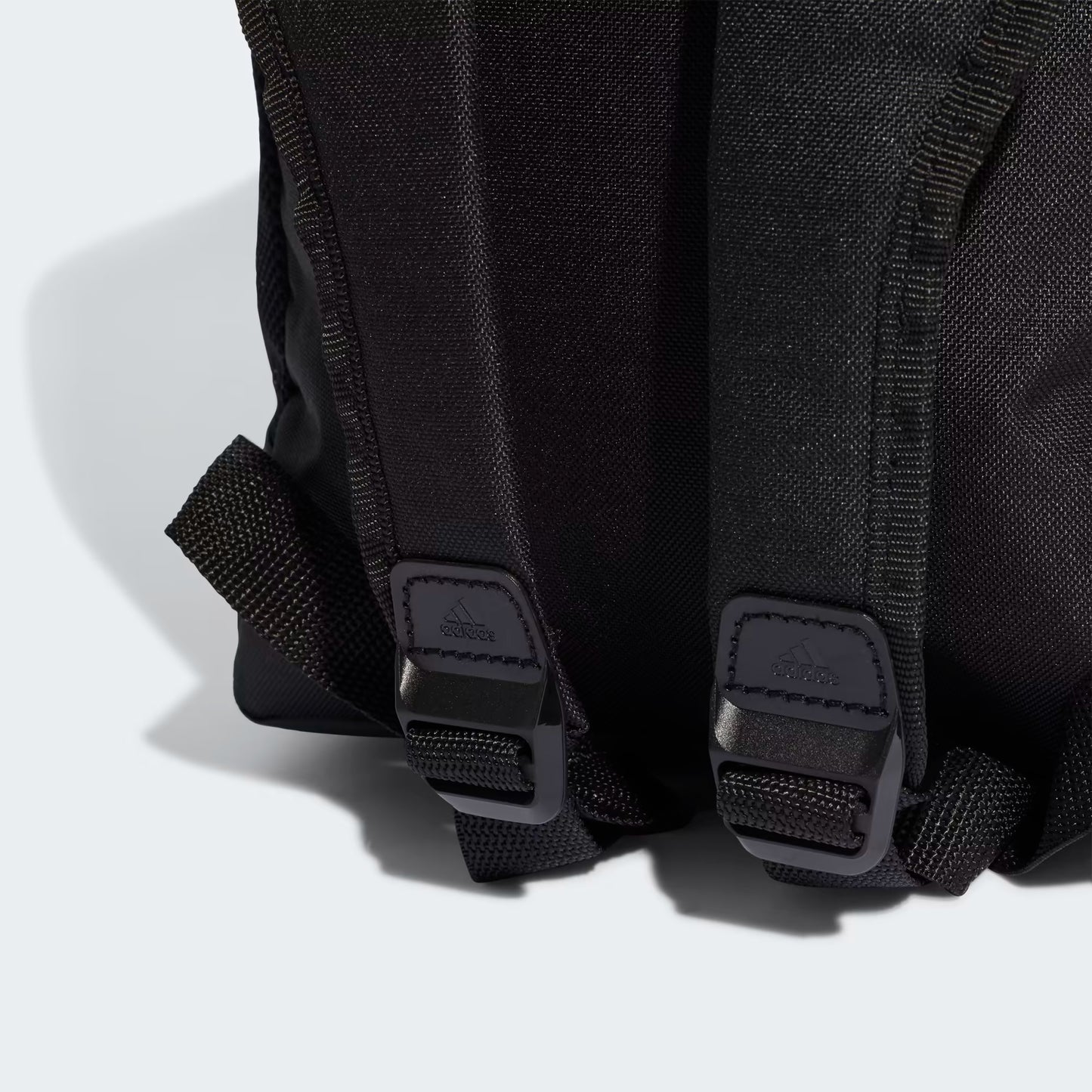ADIDAS ESSENTIALS LINEAR BACKPACK - HT4746