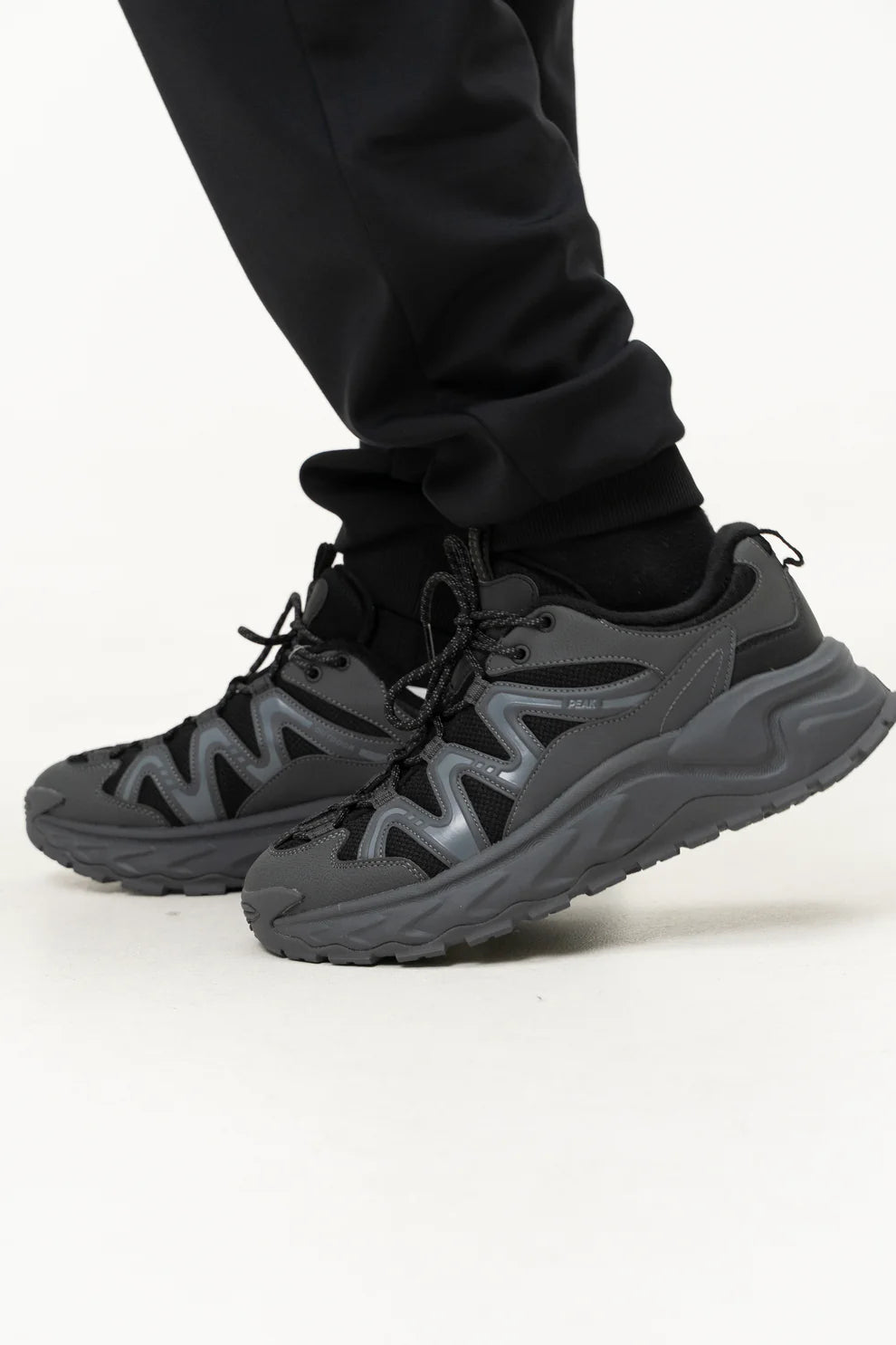Peak Outdoor Shoes DK GREY/BLACK ET44187G