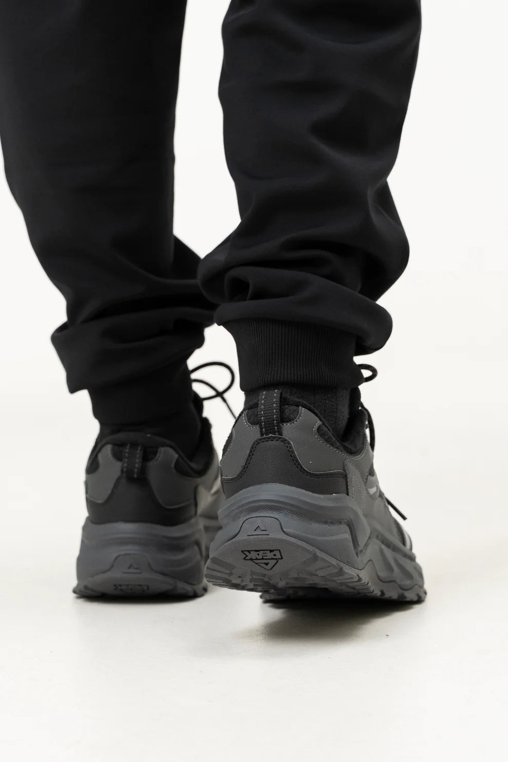 Peak Outdoor Shoes DK GREY/BLACK ET44187G