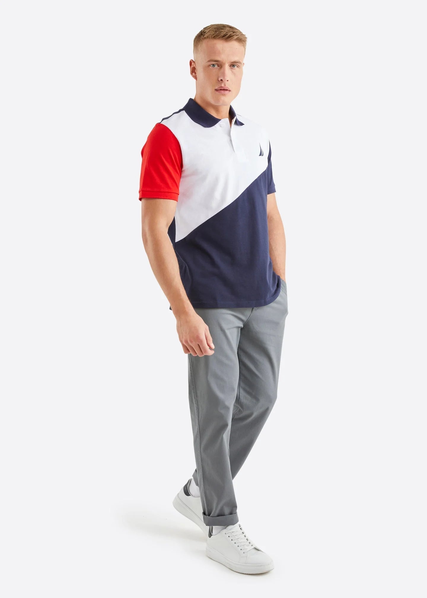 t-shirt nautica bleu et rouge n1i00787(787)