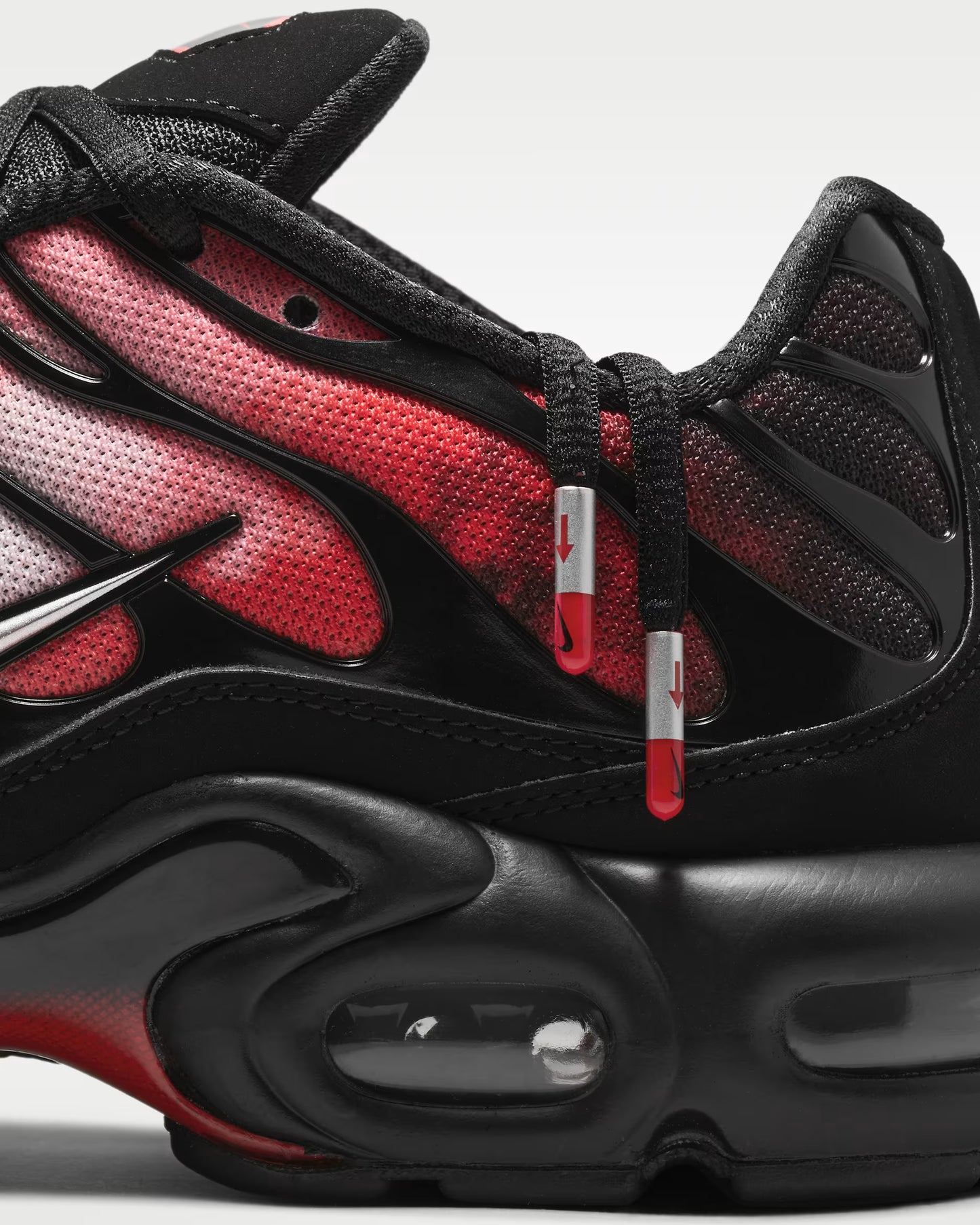 Nike Air Max Plus “Flairemax” Ir1998-0001