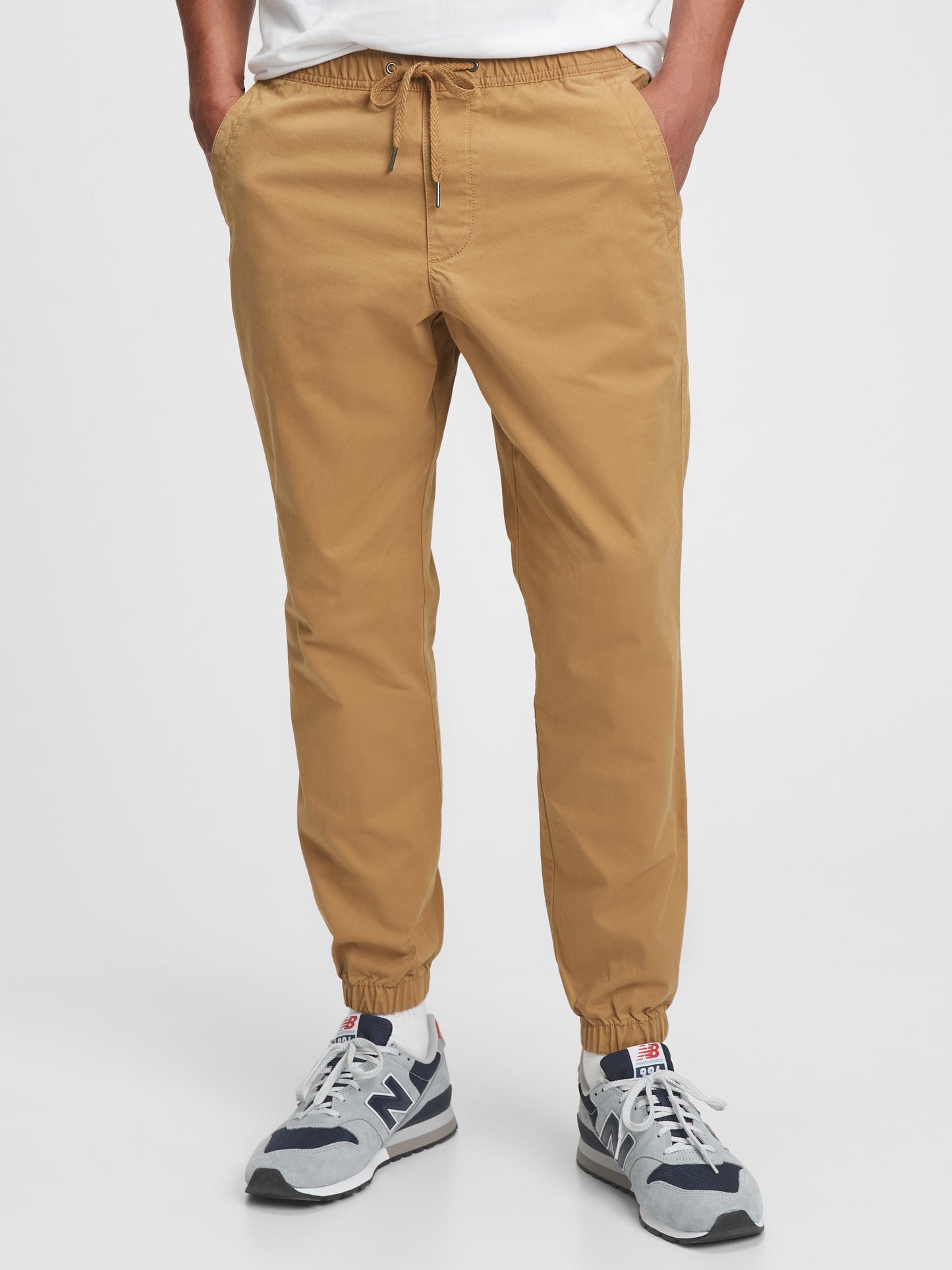 GAP Tapered Pants 'ESSENTIAL' in Light Brown 702430-08-1-0003