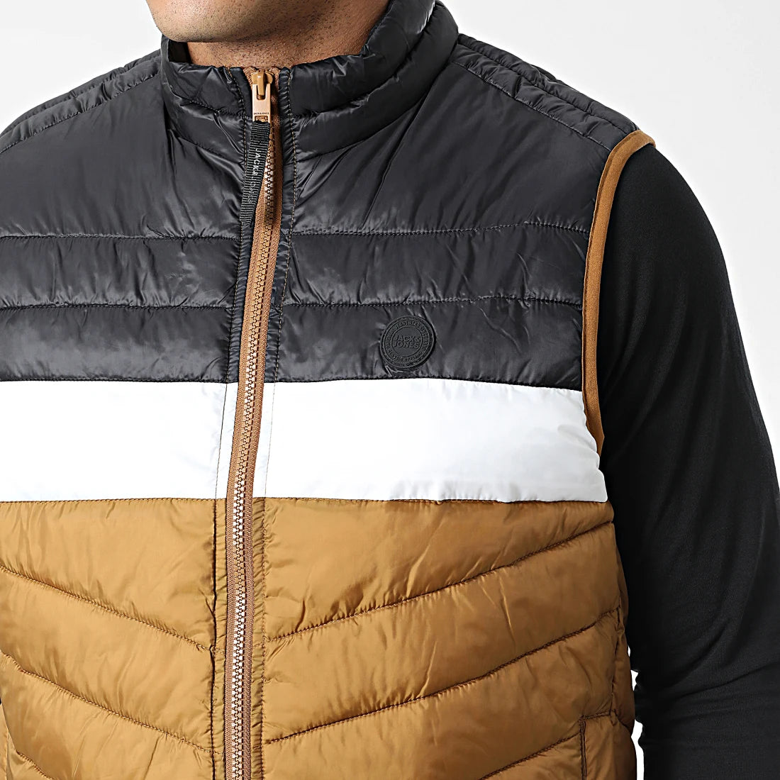 Jack And Jones Doudoune Sans Manches Hero Bodywarmer 12211790 Noir Marron