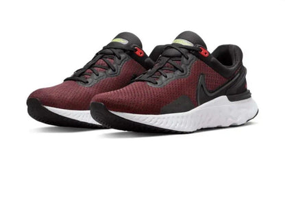 Nike React Miler 3 M  Men’s Size 11.5. Black-Siren Red 490-003