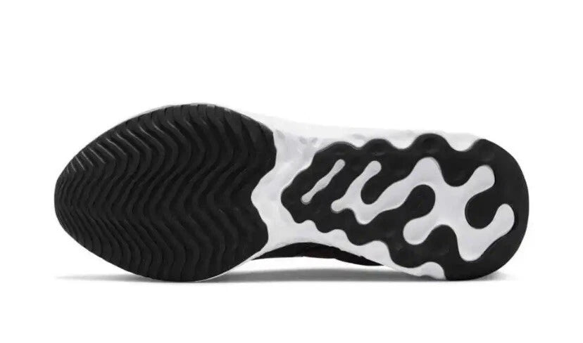 Nike React Miler 3 M  Men’s Size 11.5. Black-Siren Red 490-003