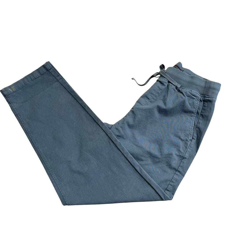 Tommy Hilfiger Men's Pull-on Drawstring Garment-Dyed Relaxed Tapered Twill Pants blue