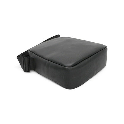 Calvin Klein Shoulder Bag LV04D3089G-UB1 Men's Black WQ00055812 4d3089g 001 ub1 calvin klein